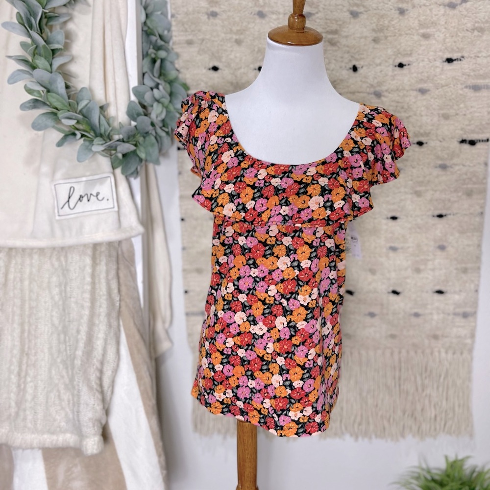 Nwt loft pink Floral Ruffle Tank Top I’m striking mandarin size xs